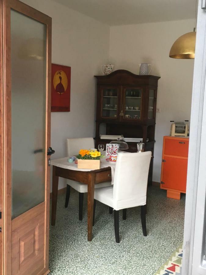 Bb Andre' Bed & Breakfast Vara Superiore Bagian luar foto